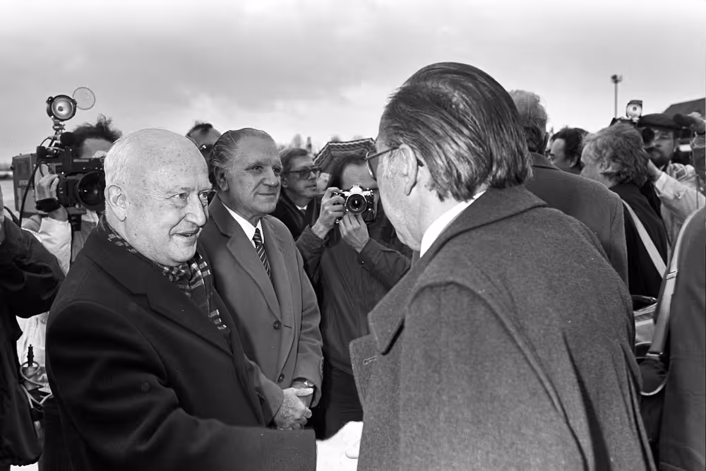 Arrival of New MEP's , EEC Enlargement to Spain and Portugal.