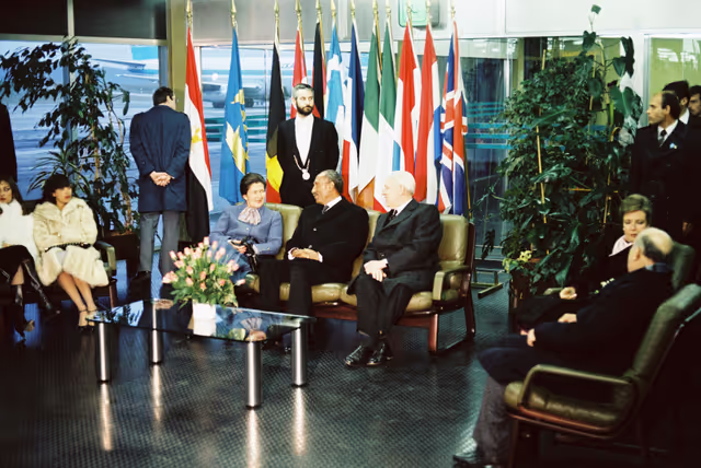 Visit of Anwar al-Sadat, President of Egypt, to the EP in Luxembourg
