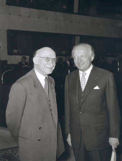 Fotografie 7: Hans FURLER in the 1950s