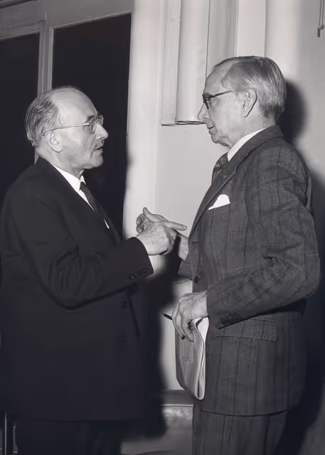 Φωτογραφία 7: Jean MONNET in the 50s