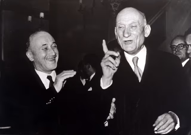 Φωτογραφία 10: Jean MONNET in the 50s