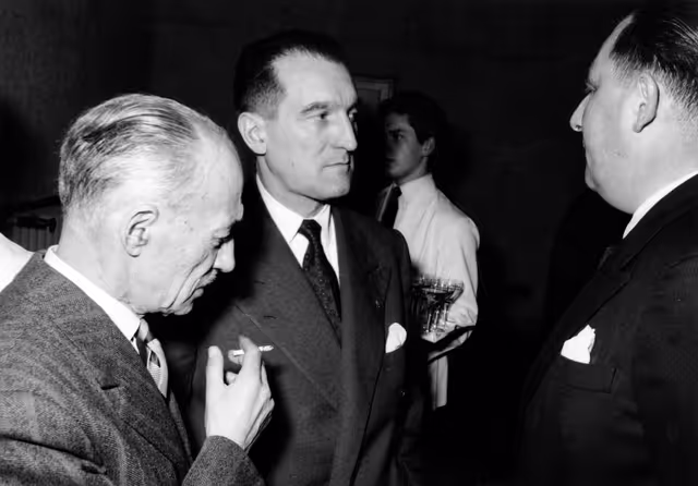 Fotografia 4: TV Luxembourg - Eurovision - 1957