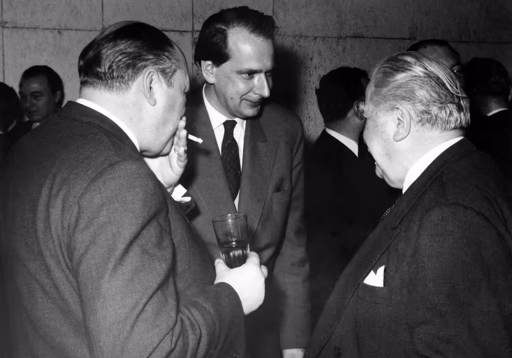 TV Luxembourg - Eurovision - 1957