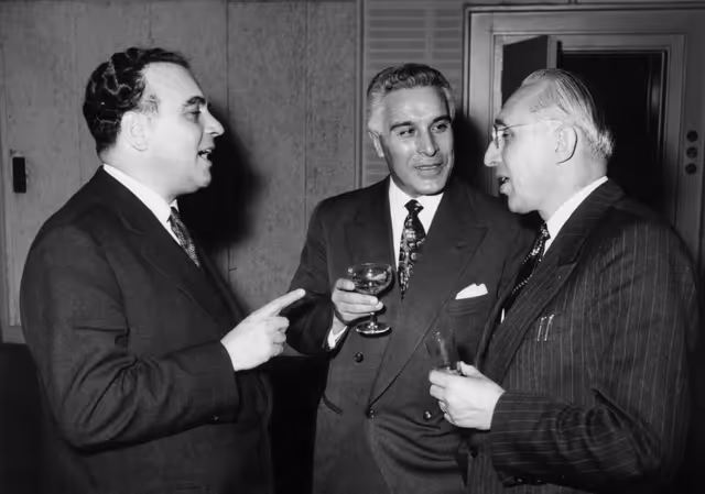 Fotografia 5: TV Luxembourg - Eurovision - 1957