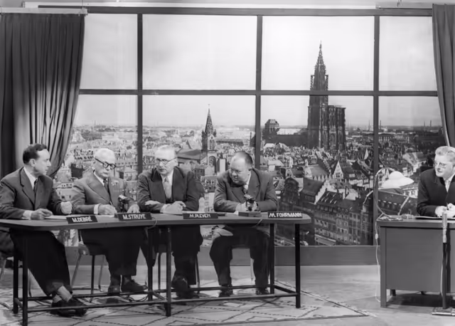 RTF television debate broadcasted in Eurovision - Strasbourg, 27 June 1957