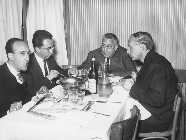 Photo 9: Plenary session of the Assembly of the ECSC - Dinner with French journalists