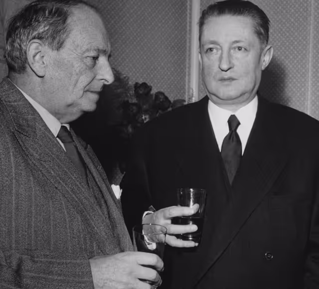 Fotografia 7: Henri ROCHEREAU during the Constitutive session of the new European Parliamentary Assembly on the 19th of March 1958