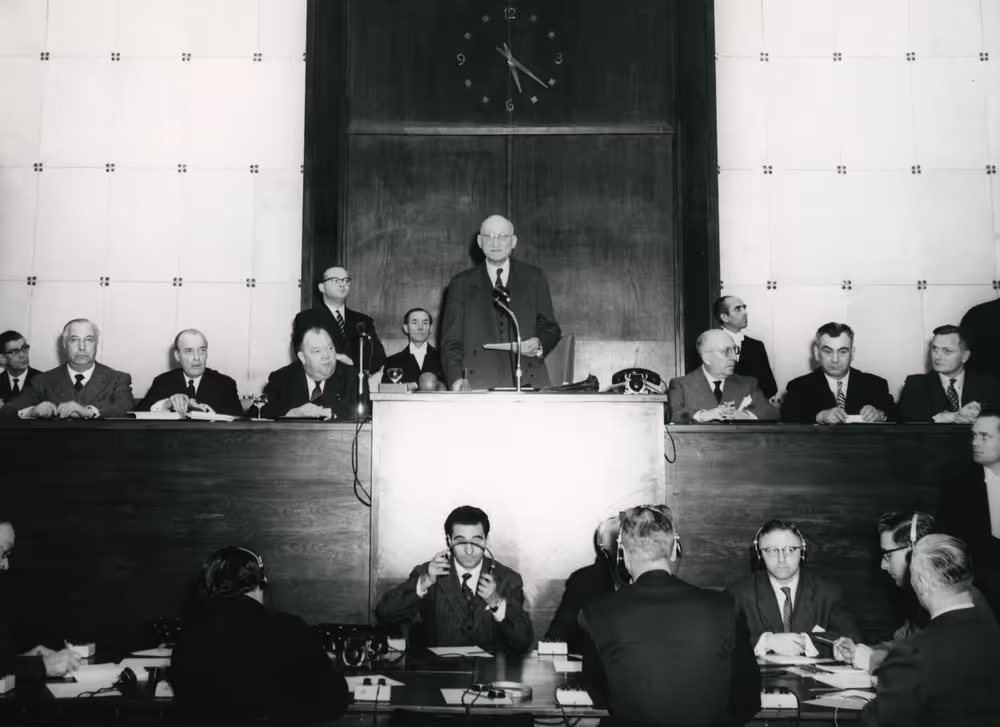 Robert SCHUMAN in Common Parliamentary Assembly in october 1959