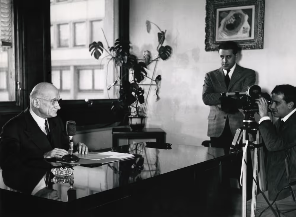 TV interview of Robert SCHUMAN