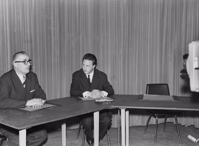 Nuotrauka 1: Mr Alfred BERTRAND in Luxembourg. Interview at Tele-Luxembourg in February 1959.