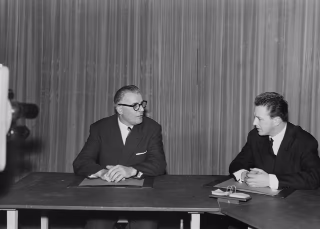 Nuotrauka 2: Mr Alfred BERTRAND in Luxembourg. Interview at Tele-Luxembourg in February 1959.