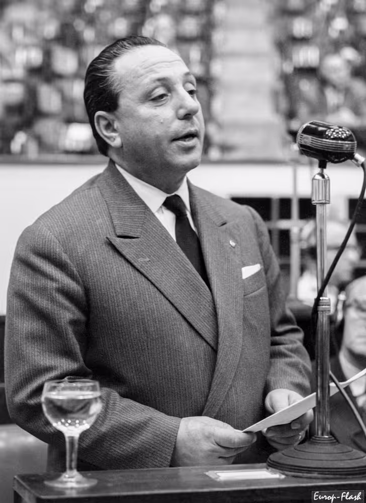 The MEP Dante GRAZIOSI during a session in Strasbourg in October 1960.