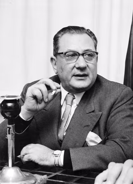 Zdjęcie 6: Leopoldo RUBINACCI during an interview in Strasbourg in October 1960.