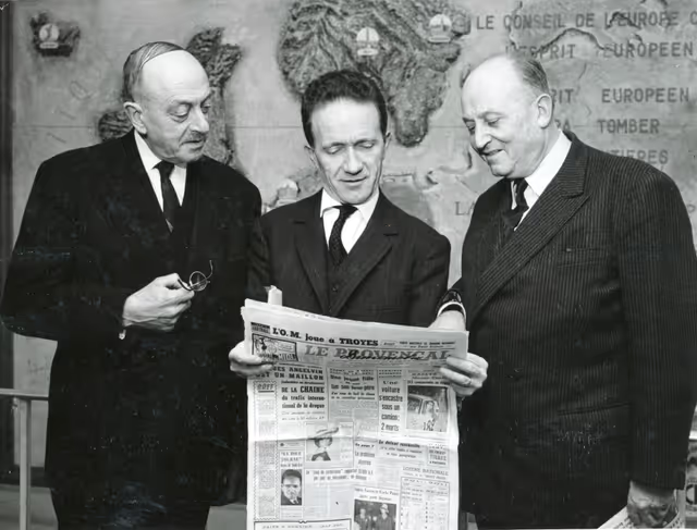 Various pictures in January 1962