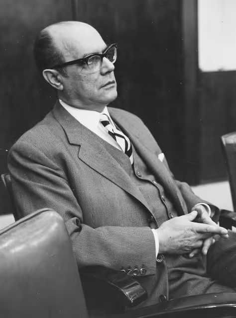 Fotografia 5: Max RADEMACHER during a session in Strasbourg, France, February 20, 1962.