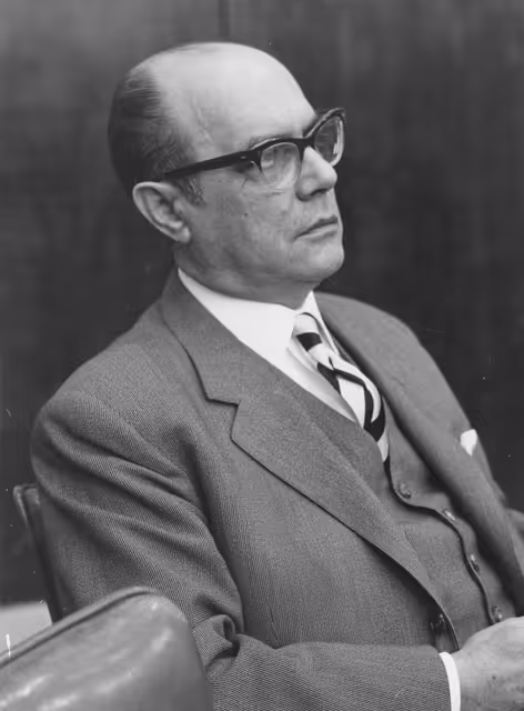 Fotografia 6: Max RADEMACHER during a session in Strasbourg, France, February 20, 1962.