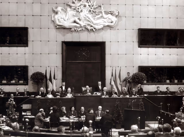 Photo 4: General views from the hemicycle in Strasbourg 1967-70