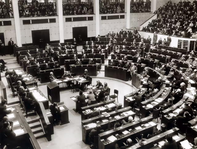 Photo 3: General views from the hemicycle in Strasbourg 1967-70