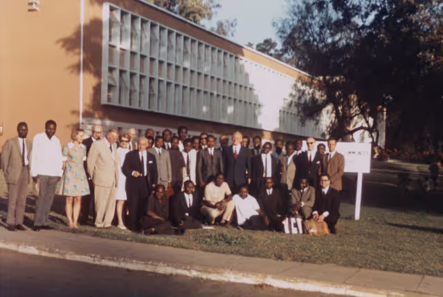 Fotó 23: Visit to Madagascar from 9th to 15th January 1969 - Group photo