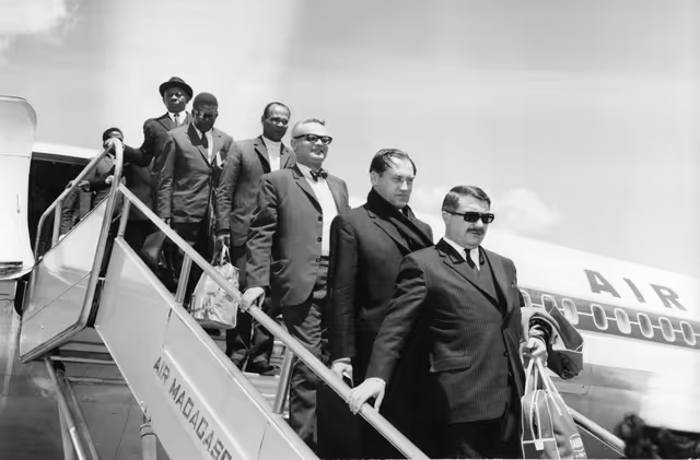 Fotó 2: Visit to Madagascar from 9th to 15th January 1969 - Arrival of EEC delegates