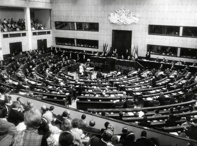 Photo 1: General views from the hemicycle in Strasbourg 1967-70