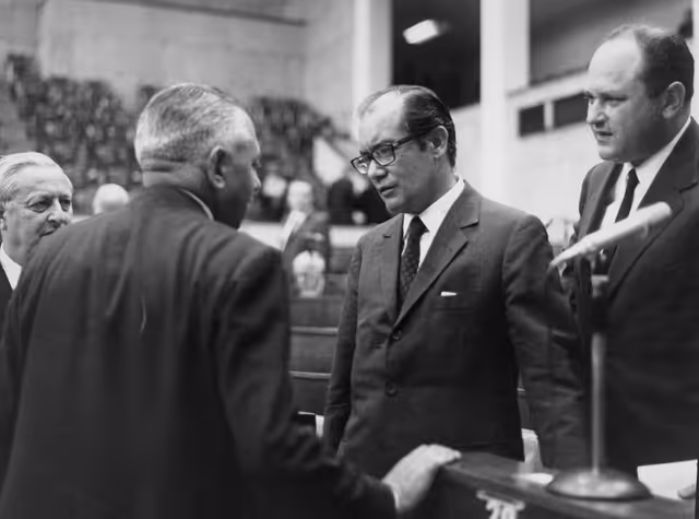President of the European Communities Franco Maria MALFATTI and MEP Achille CORONA during a session in Strasbourg, France, September 15, 1970.
