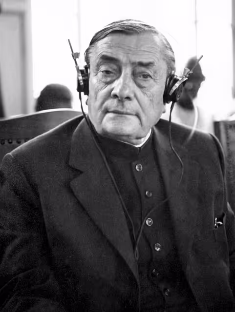 Association entre la C.E.E. et les Etats associés de la Communauté de l'Afrique de l' Est. Commission Parlementaire de l'Association  à Nairobi en Novembre 1972. Association between the European Economic Community and the Partner states of the East African Community. Parliamentary committee of the Association at Nairobi in November 1972