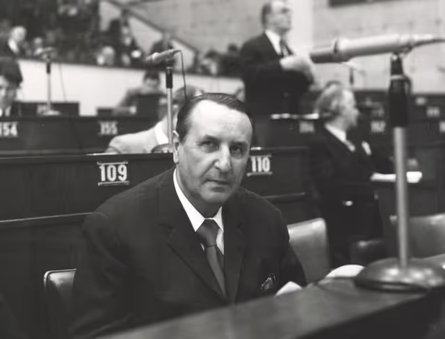 Fotografie 4: Strasbourg session in January 1973