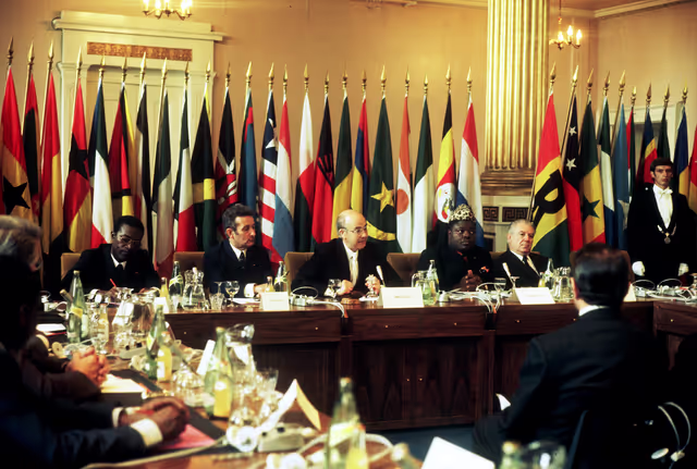 Photo 22 : ACP-EU Convention in Dublin in May 1975