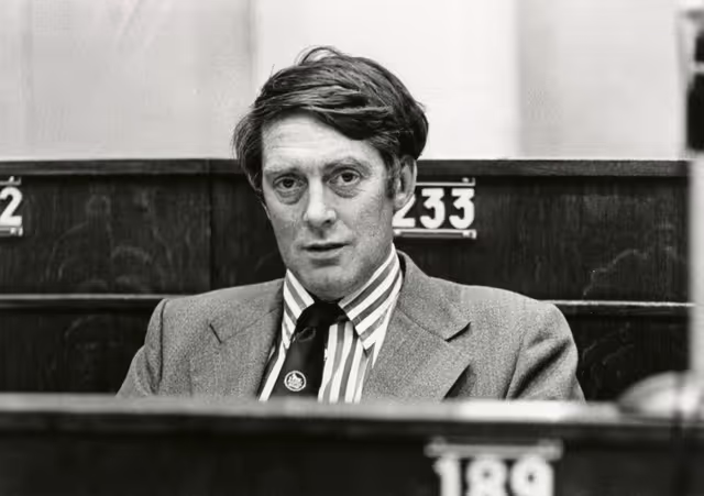 Fotagrafa 17: Plenary sessions in July 1975