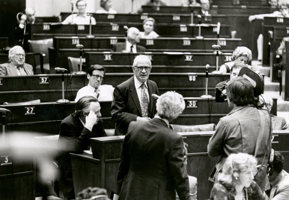 Plenary sessions in July 1975