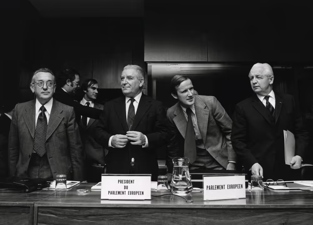 The ACP-EU Agreements in November 1975