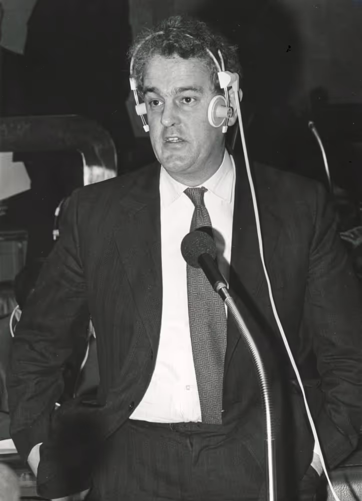 The ACP-EU Agreements in November 1975