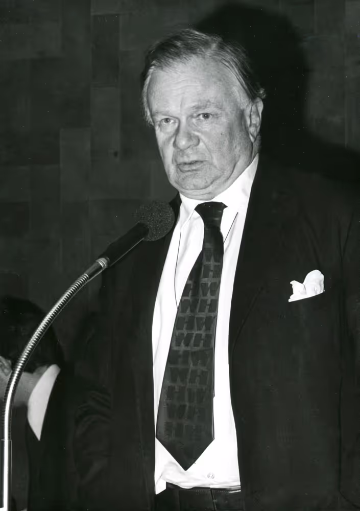 The ACP-EU Agreements in November 1975