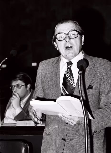 Fotografi 6: Plenary session Luxembourg april 1976