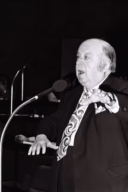 Fotografi 7: Plenary session Luxembourg april 1976