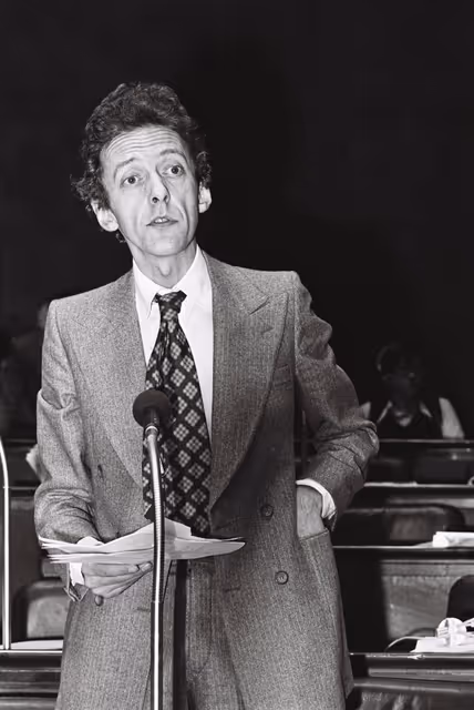 Fotografi 25: Plenary session Luxembourg april 1976