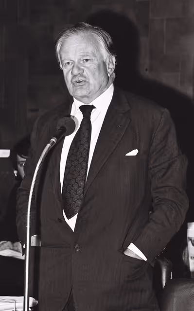 Fotografi 20: Plenary session Luxembourg april 1976