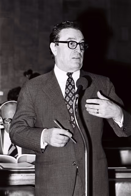 Fotografi 13: Plenary session Luxembourg april 1976