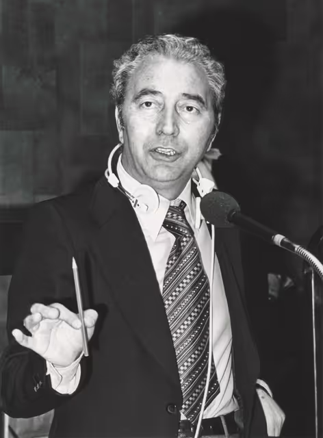 Fotografie 11: Fazio FABBRINI during a plenary session in Luxembourg, April 5-9, 1976.