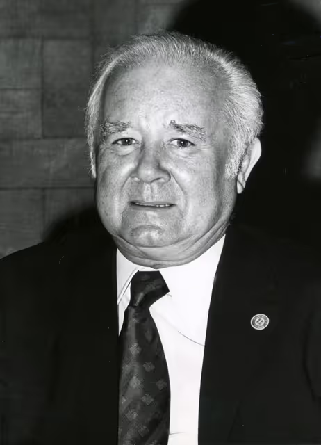 Fotografie 6: Emile MULLER during a plenary session in Luxembourg, April 5-9, 1976.