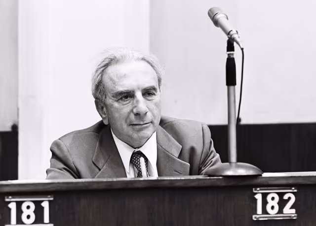 Suriet 42: Silvio LEONARDI during a plenary session in Strasbourg, May 10-14, 1976.