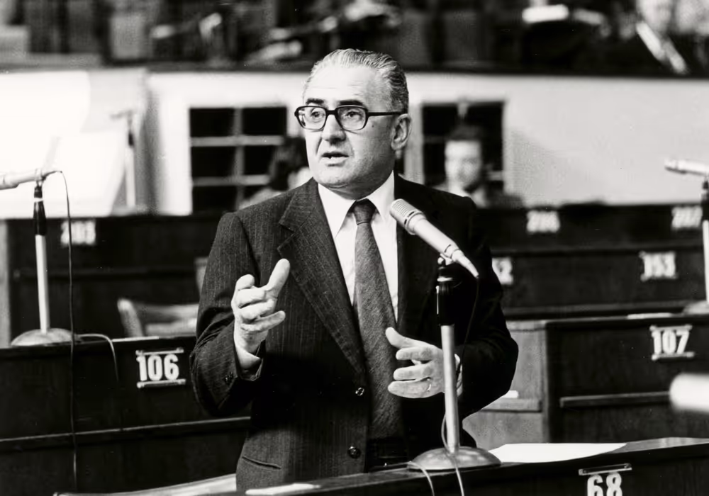 Giovanni BOANO during a plenary session in Strasbourg, May 10-14, 1976.