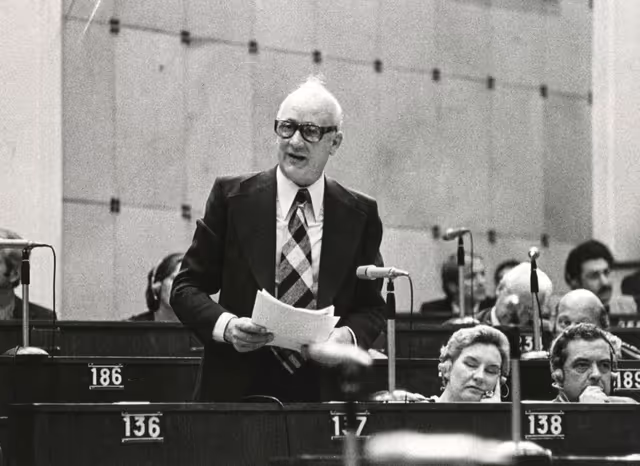 Suriet 49: Willy DONDELINGER during a plenary session in Strasbourg, May 10-14, 1976.