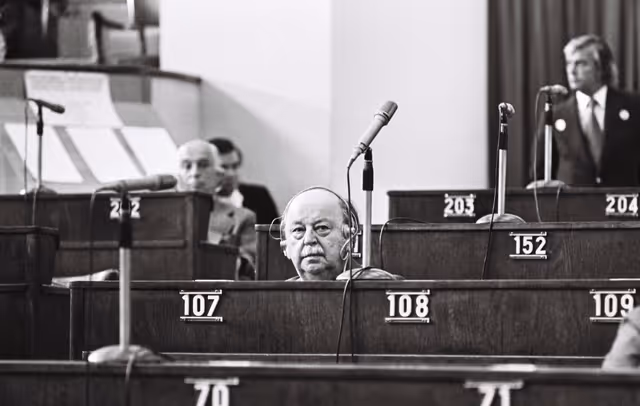 Φωτογραφία 45: Friedrich BURGBACHER during a plenary session in Strasbourg, June 14-18, 1976