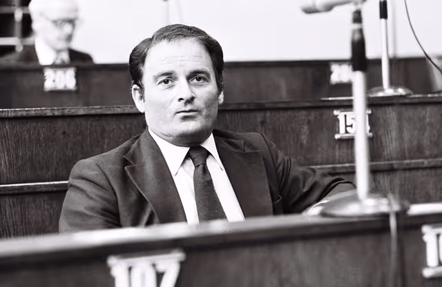 Φωτογραφία 31: Jean-Marie CARO during a plenary session in Strasbourg, June 14-18, 1976