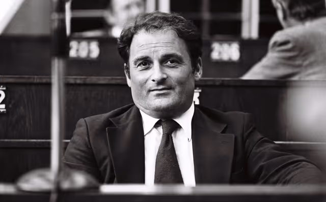 Φωτογραφία 32: Jean-Marie CARO during a plenary session in Strasbourg, June 14-18, 1976