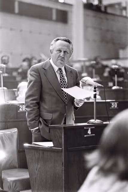 Φωτογραφία 44: Ludwig FELLERMAIER during a plenary session in Strasbourg, June 14-18, 1976