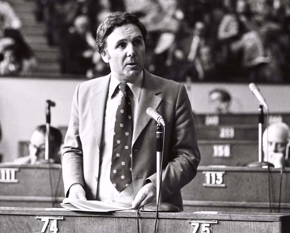 Alexander FLETCHER during a plenary session in Strasbourg, June 14-18, 1976