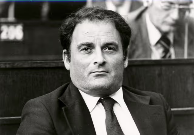 Φωτογραφία 30: Jean-Marie CARO during a plenary session in Strasbourg, June 14-18, 1976